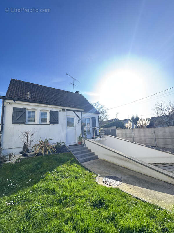 Maison à MITRY-MORY