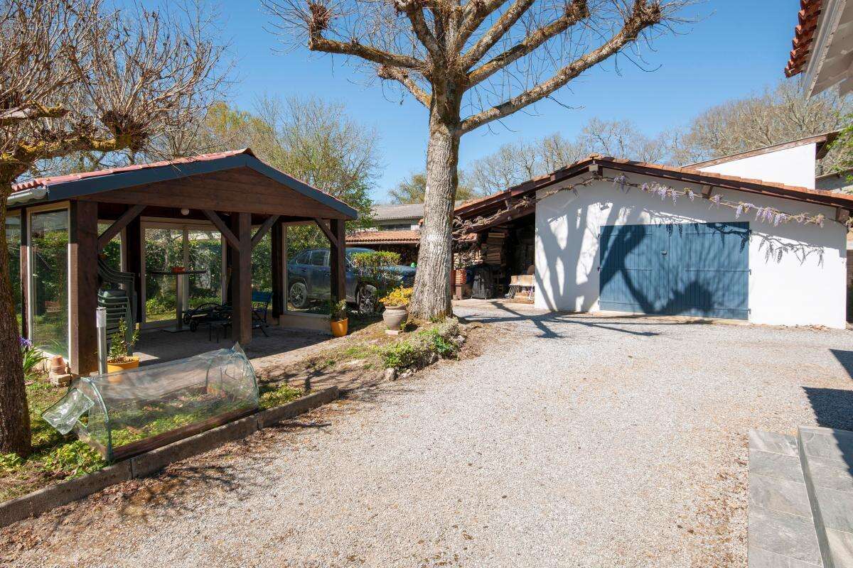 Maison à BRETAGNE-DE-MARSAN