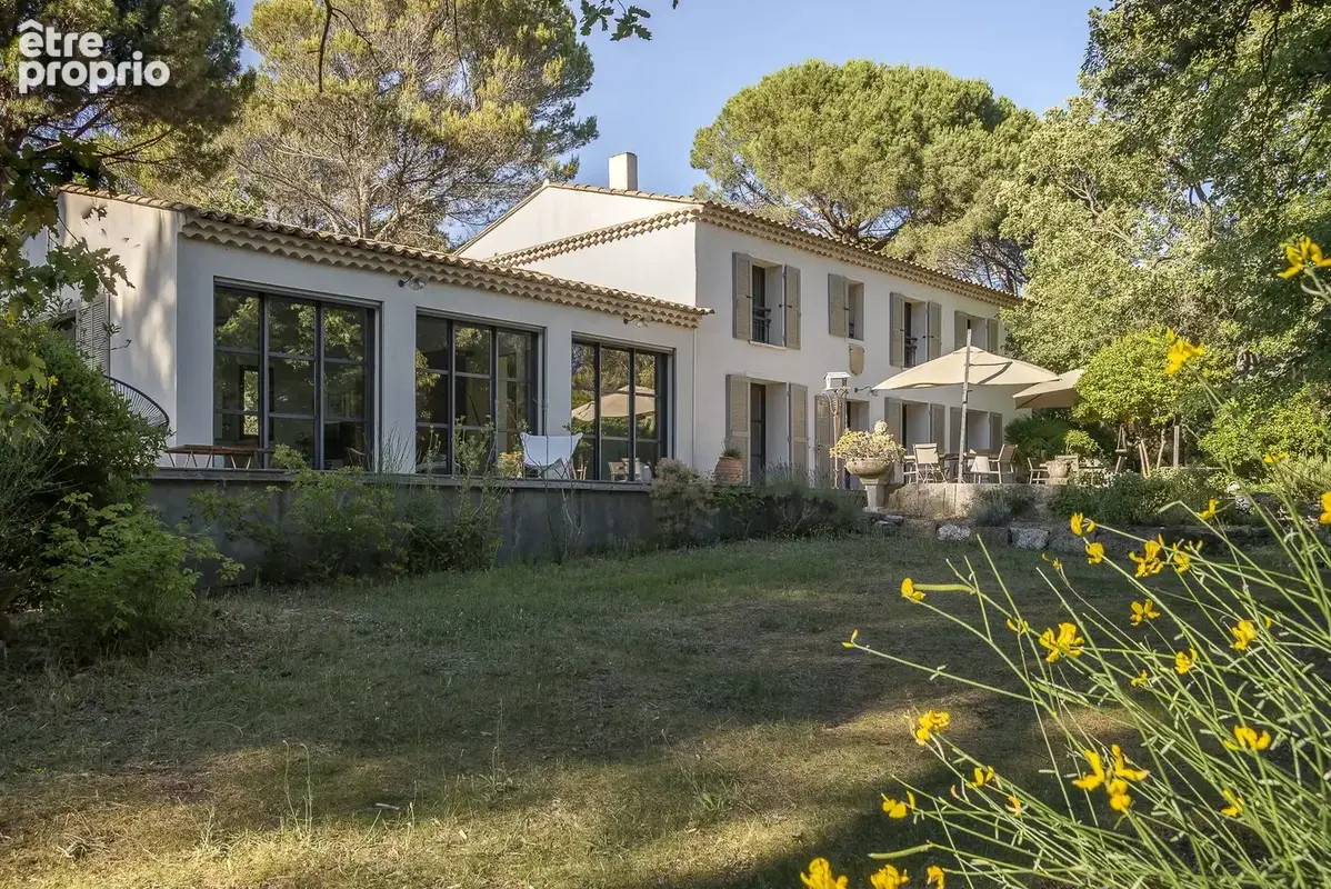 Maison 7 pièces 220 m² à vendre à Aix-En-Provence (13100) - photo 2