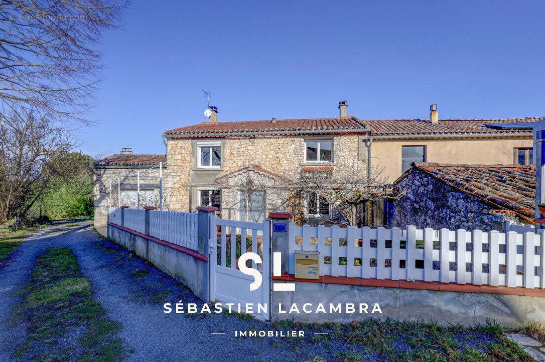 Maison à DENAT