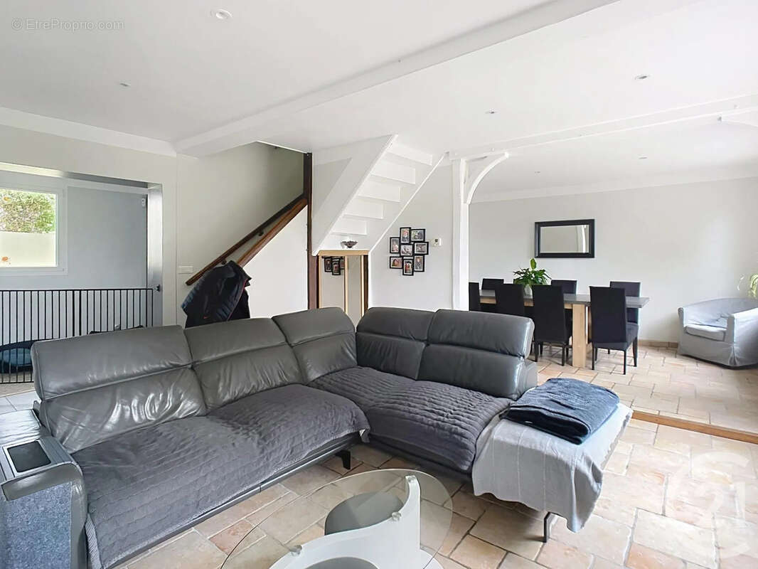 Maison à LALANDE-EN-SON