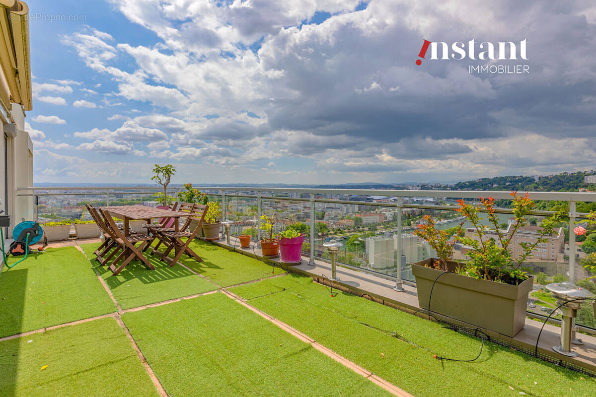 Appartement à LYON-5E