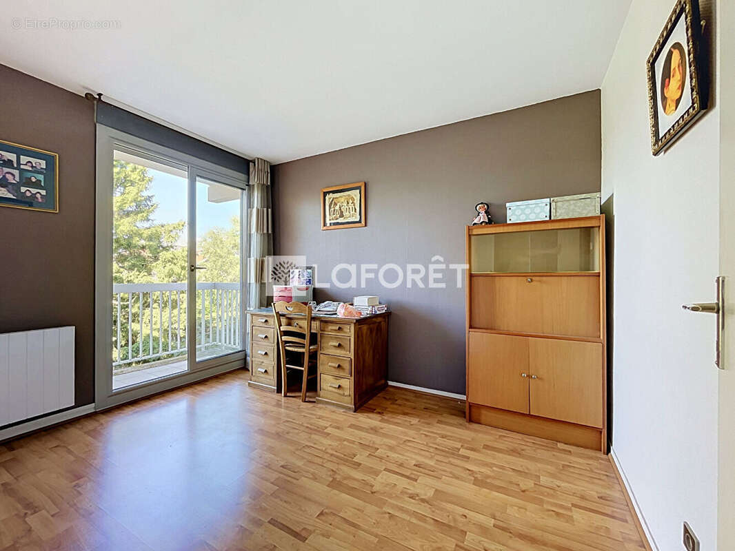 Appartement à SATHONAY-CAMP