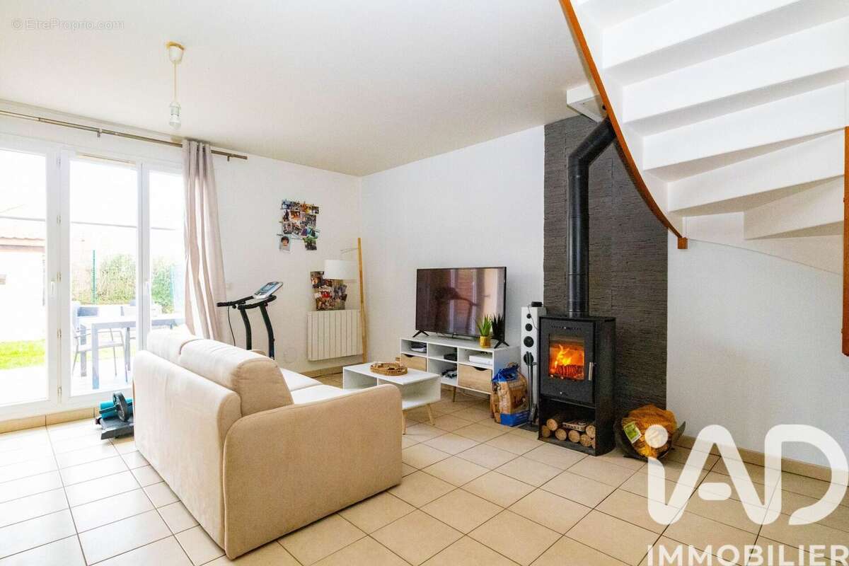 Photo 2 - Maison à PERIGNY