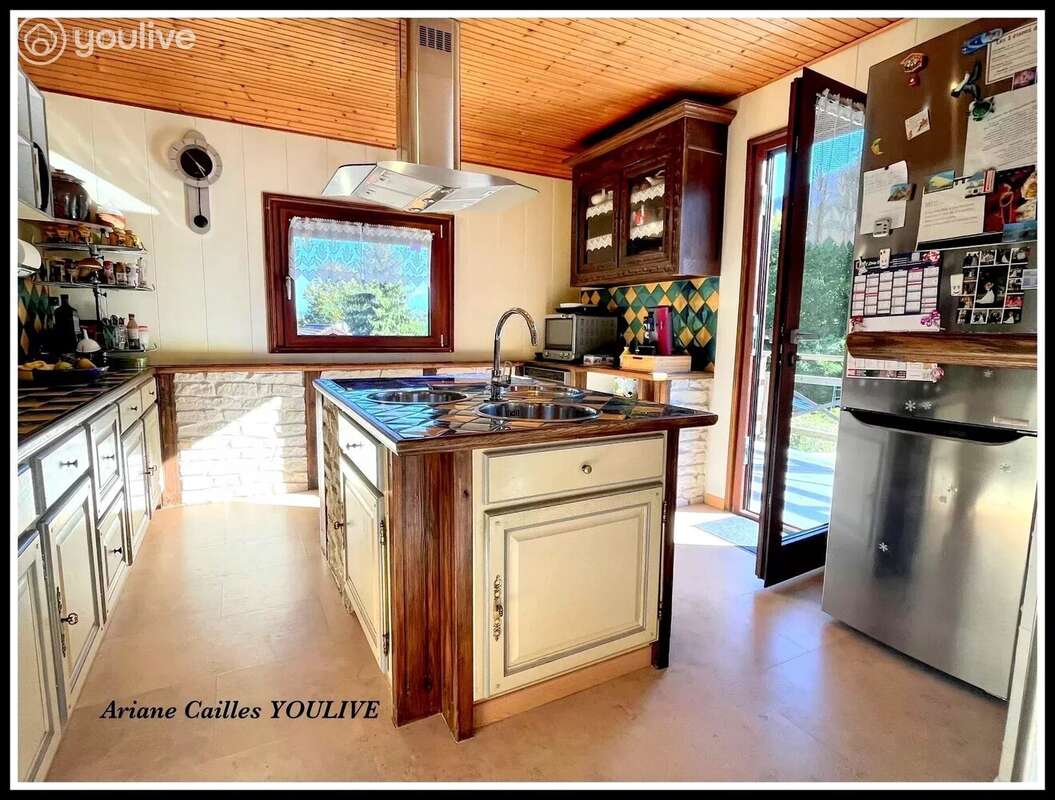 MONNETIER Chalet de 180m2 terrain 1100m2 - photo 4