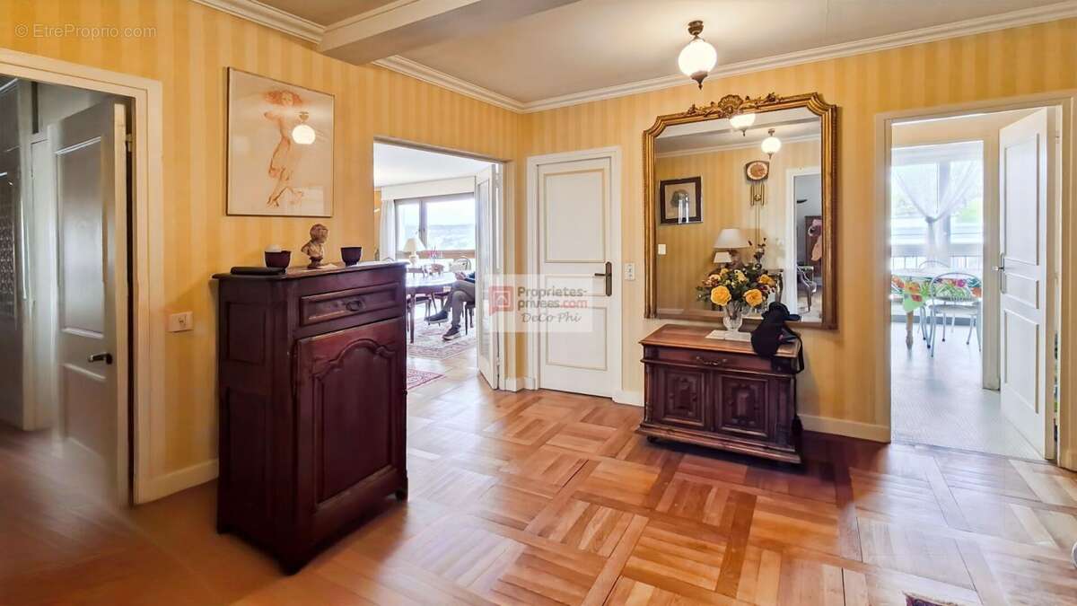 Appartement à VIROFLAY