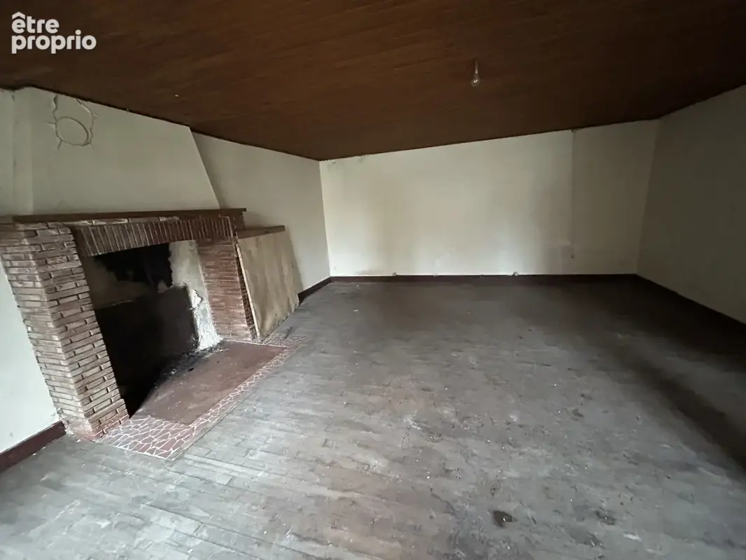 Maison de village avec grange - a renover - - photo 3
