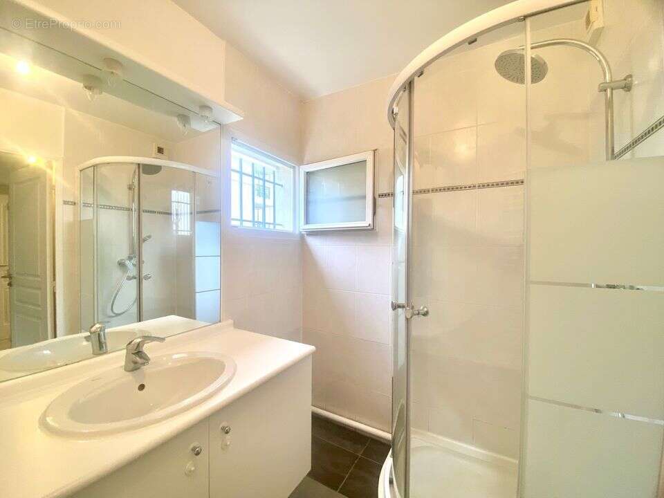 T3 / TERRASSE / PARKING / CHATEAU GOMBERT - Appartement à MARSEILLE-13E
