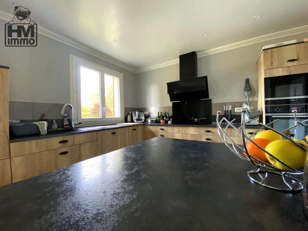 n°2 - Maison à CHATEAU-CHERVIX