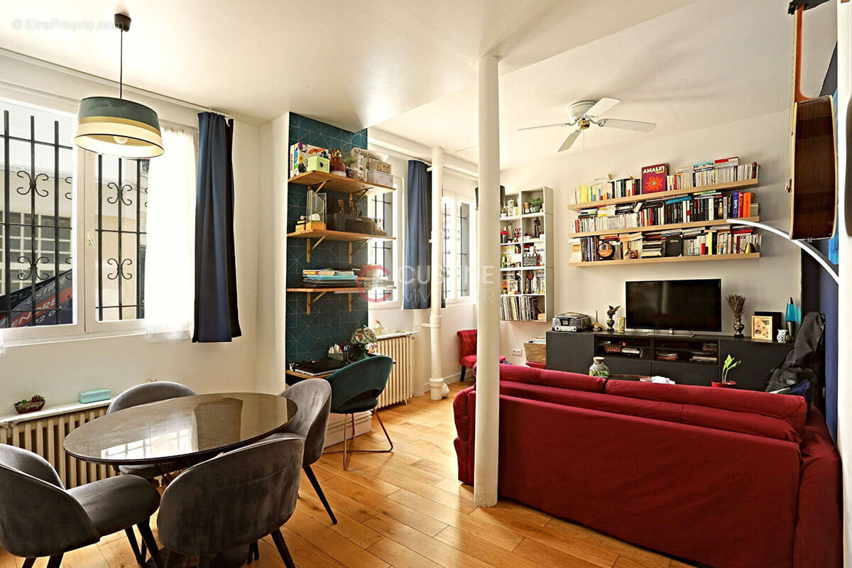 Appartement à PARIS-18E