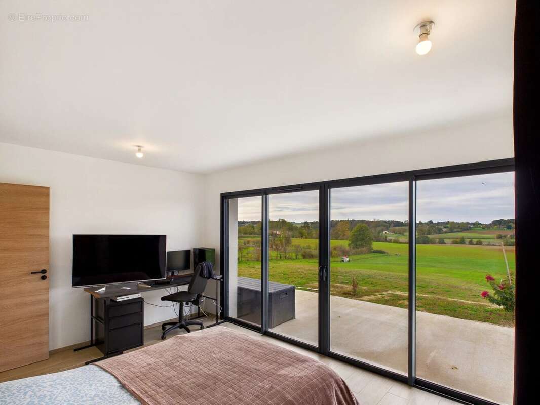 Maison à MIRAMONT-DE-GUYENNE