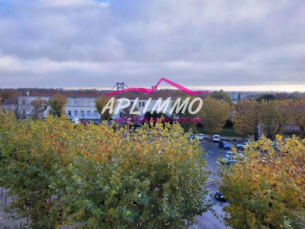 Appartement à LE TEIL