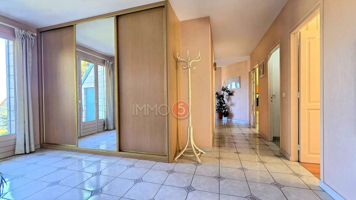 Maison à VILLEMOMBLE