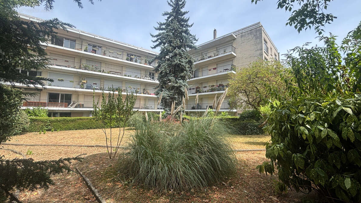 Appartement avec parking et balcon exposé Sud-Ouest - photo 14