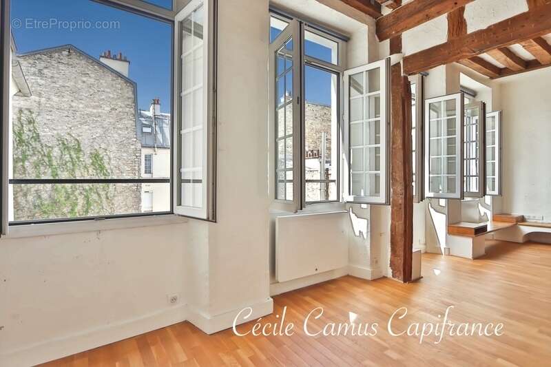 Appartement à PARIS-5E
