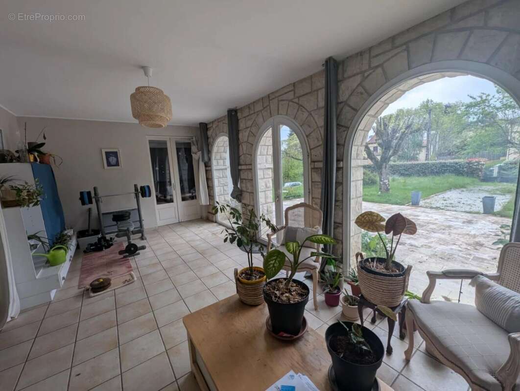 Maison à GOURDON
