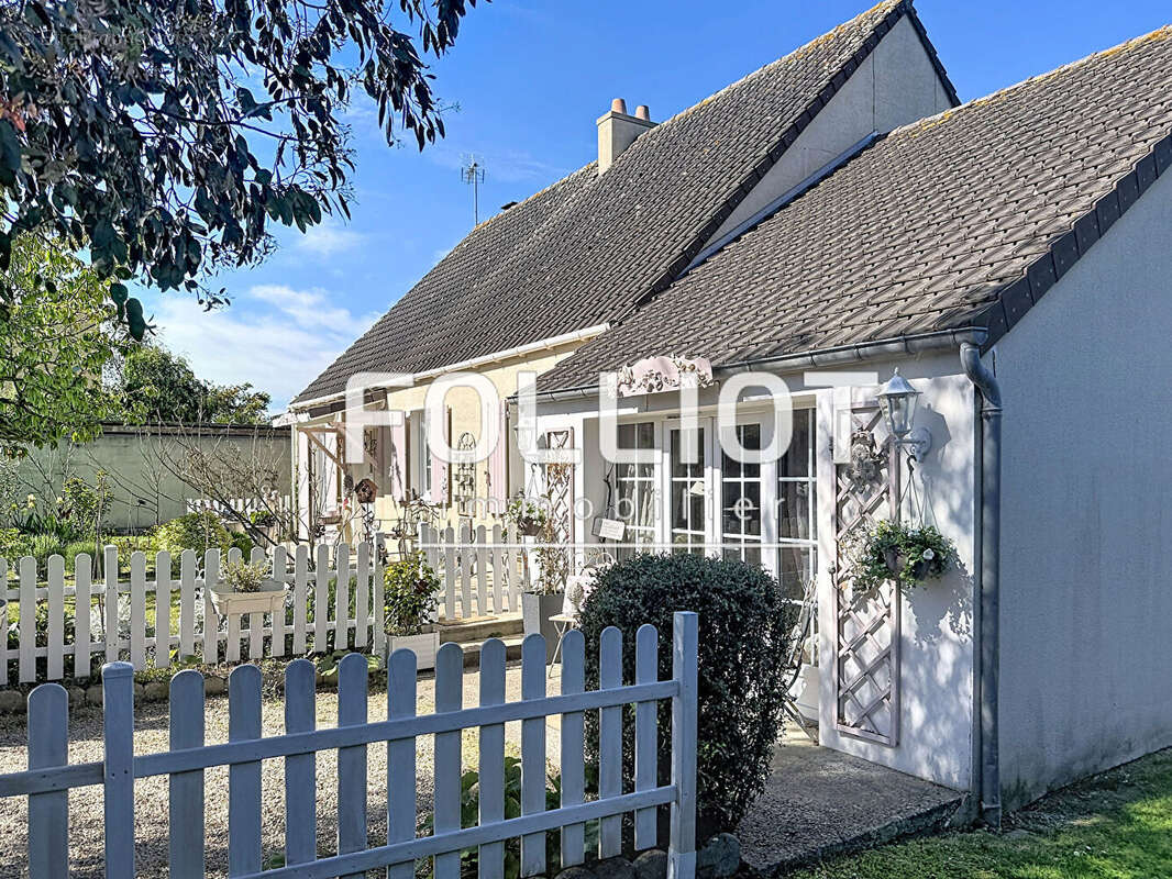 Maison à LION-SUR-MER