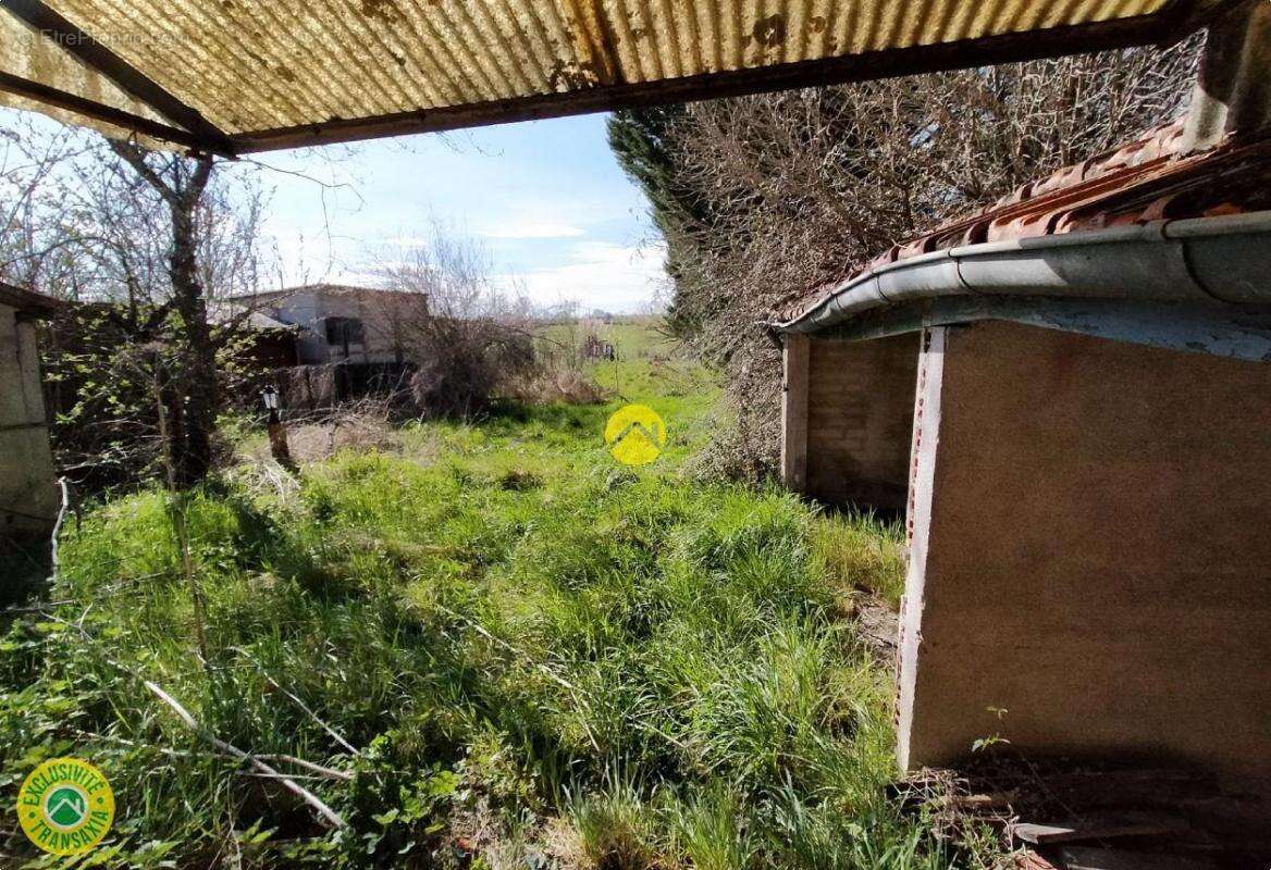 Maison à LA GUERCHE-SUR-L&#039;AUBOIS