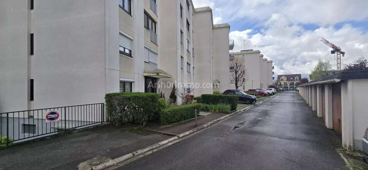 Appartement à CHENNEVIERES-SUR-MARNE