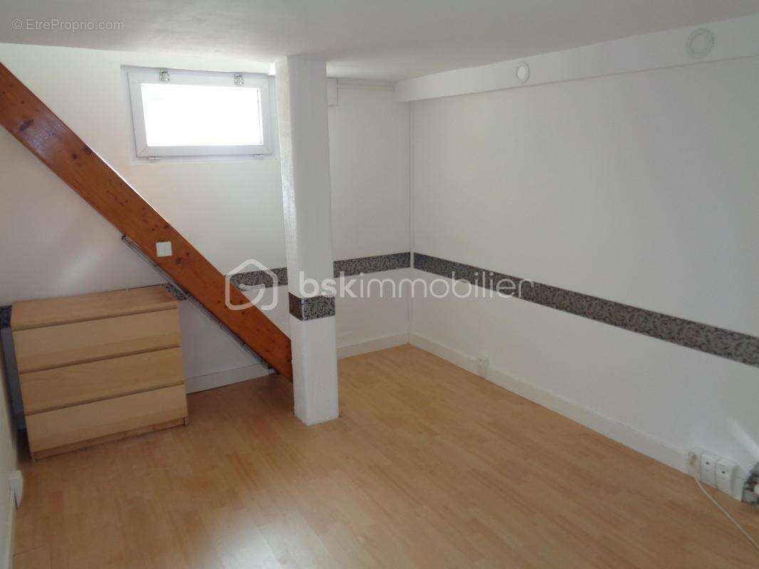 Appartement à SAVIGNY-SUR-ORGE