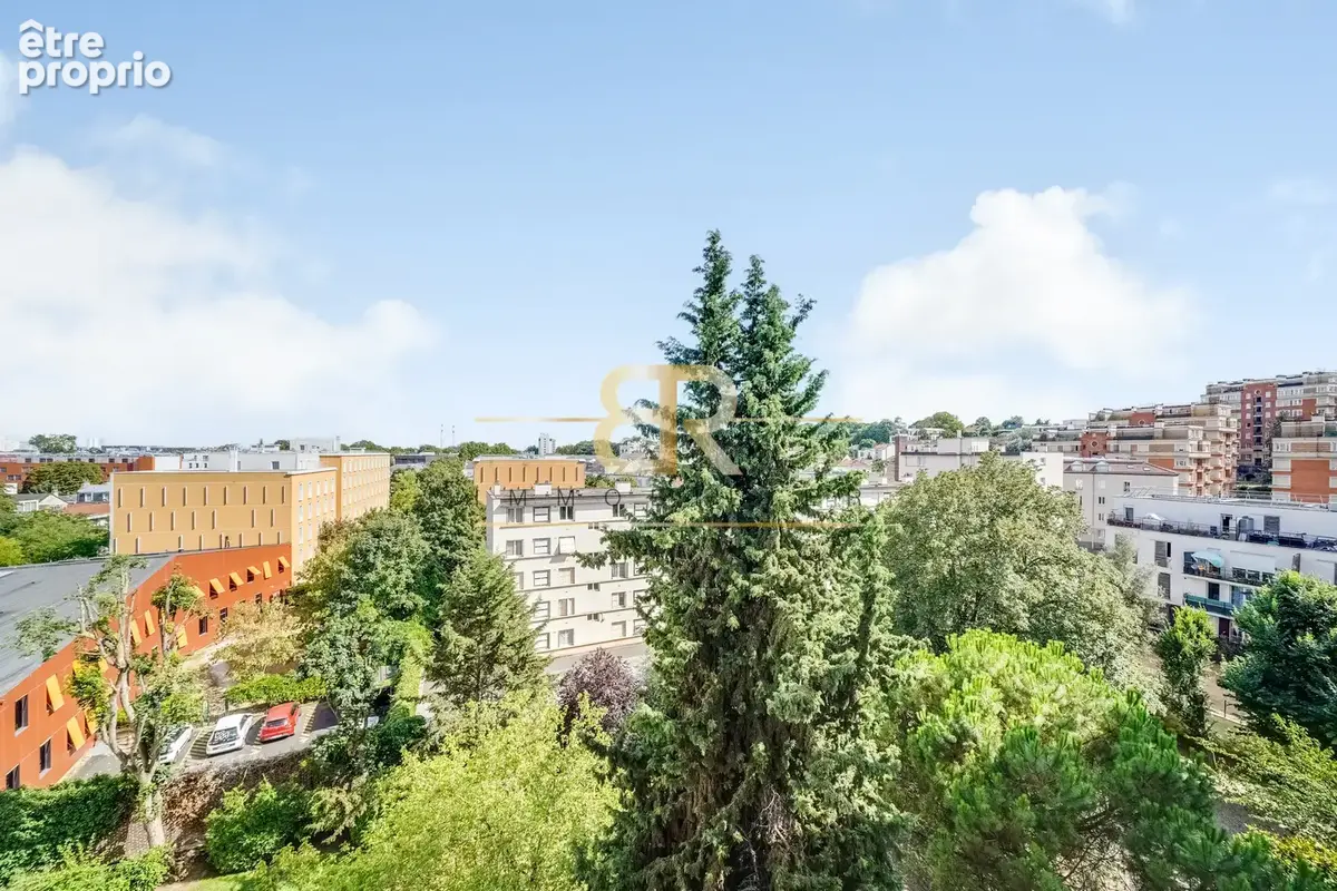 Appartement à IVRY-SUR-SEINE