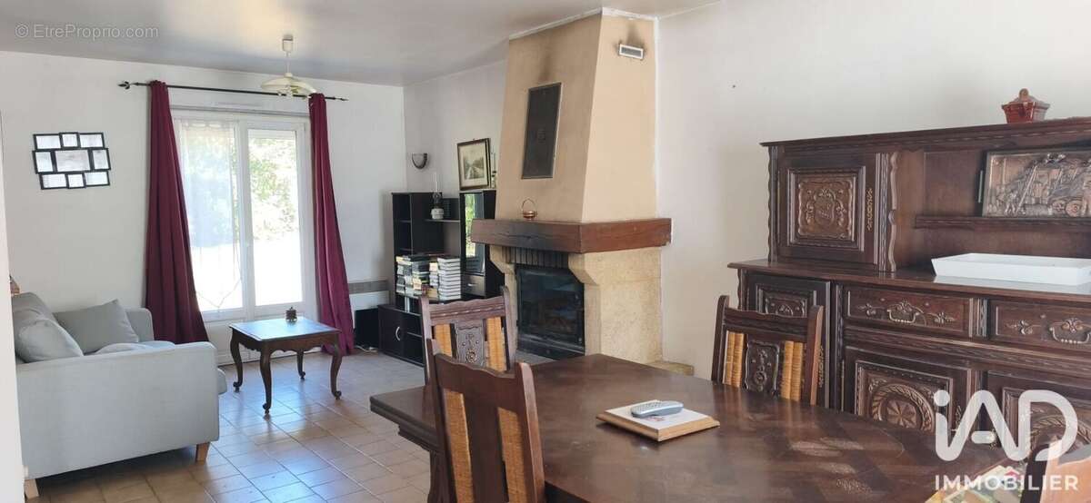 Maison 82 m² à Saint-Hilaire-Les-Andresis  - photo 2