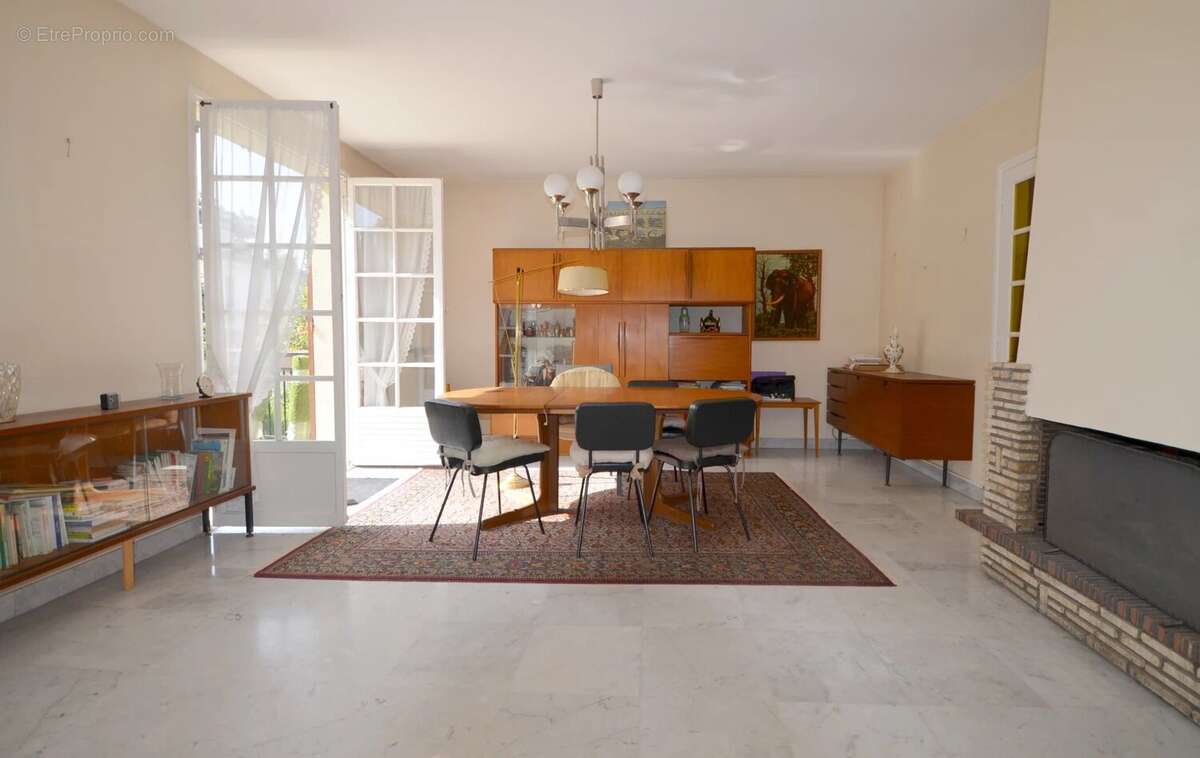 Maison à CROISSY-SUR-SEINE