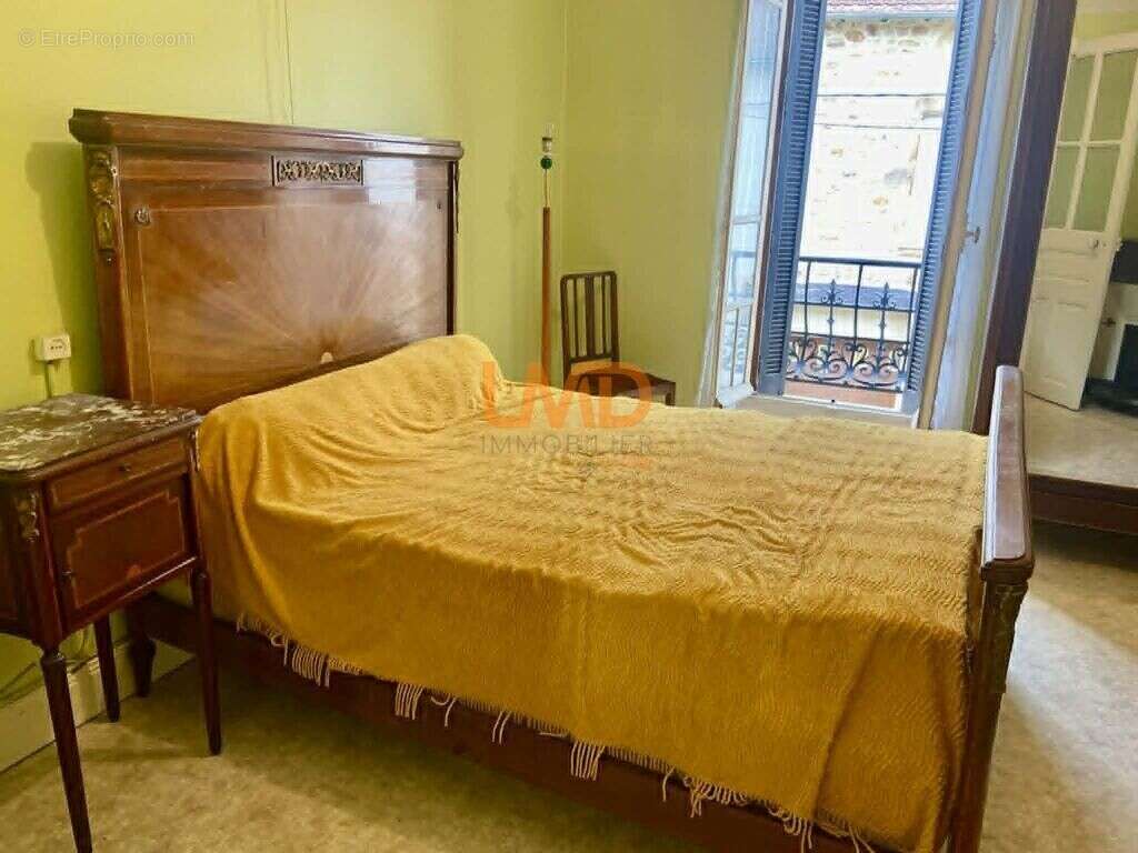 Appartement à DECAZEVILLE