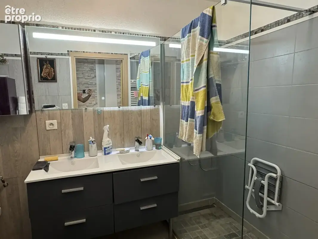Appartement T3 en rez-de-chaussée proche des commerces - photo 4