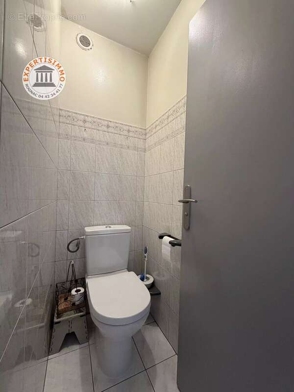 Berre - grand t4 100m² - vue panoramique - photo 10