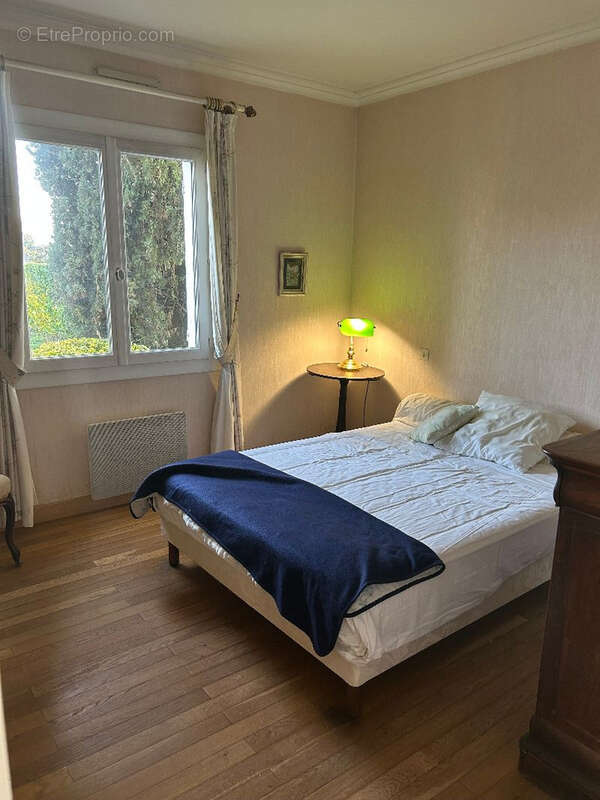 Maison à CUBZAC-LES-PONTS