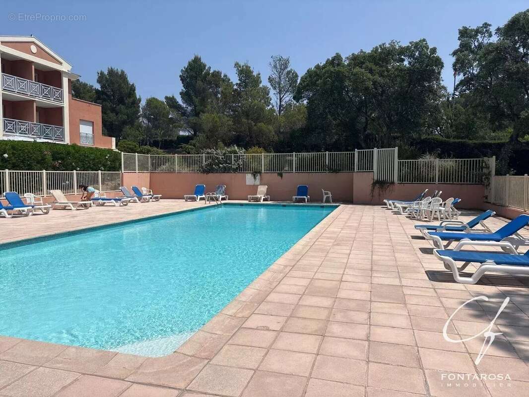 Appartement à SAINT-RAPHAEL