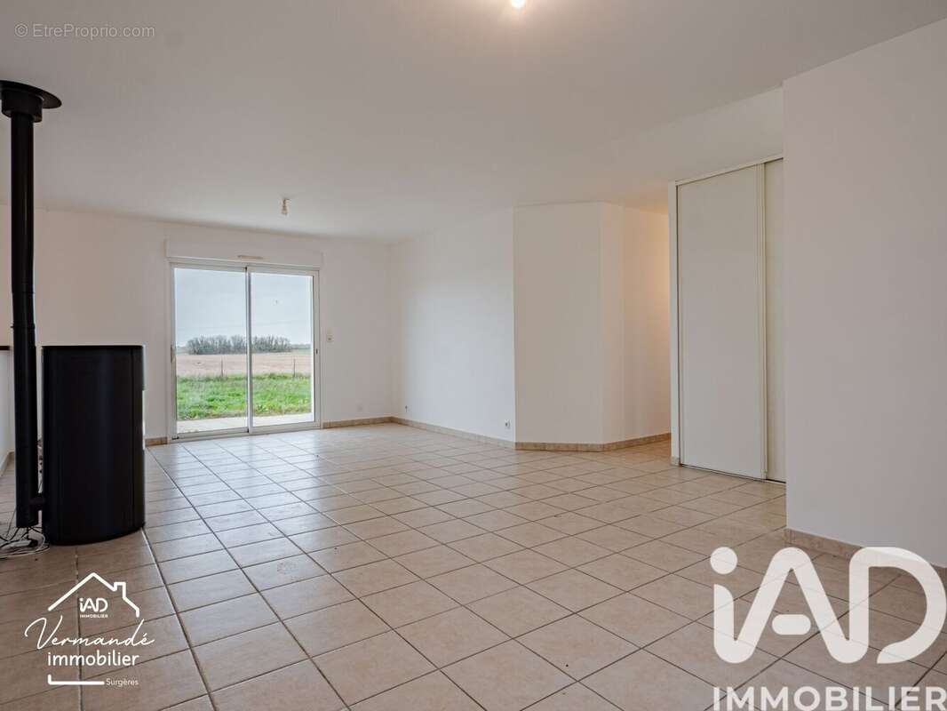 Photo 4 - Maison à SURGERES