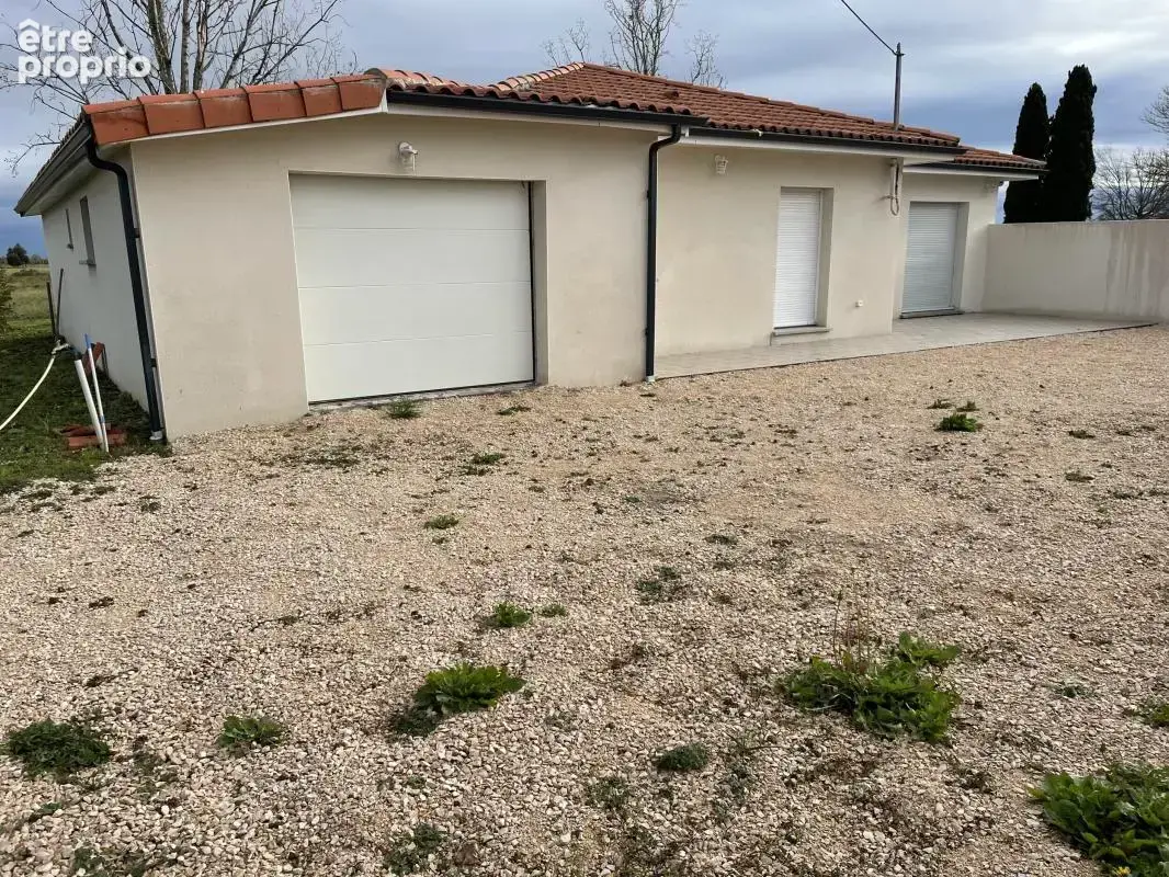 Maison T5 (2024), sur 900 m² de parcelle - photo 2