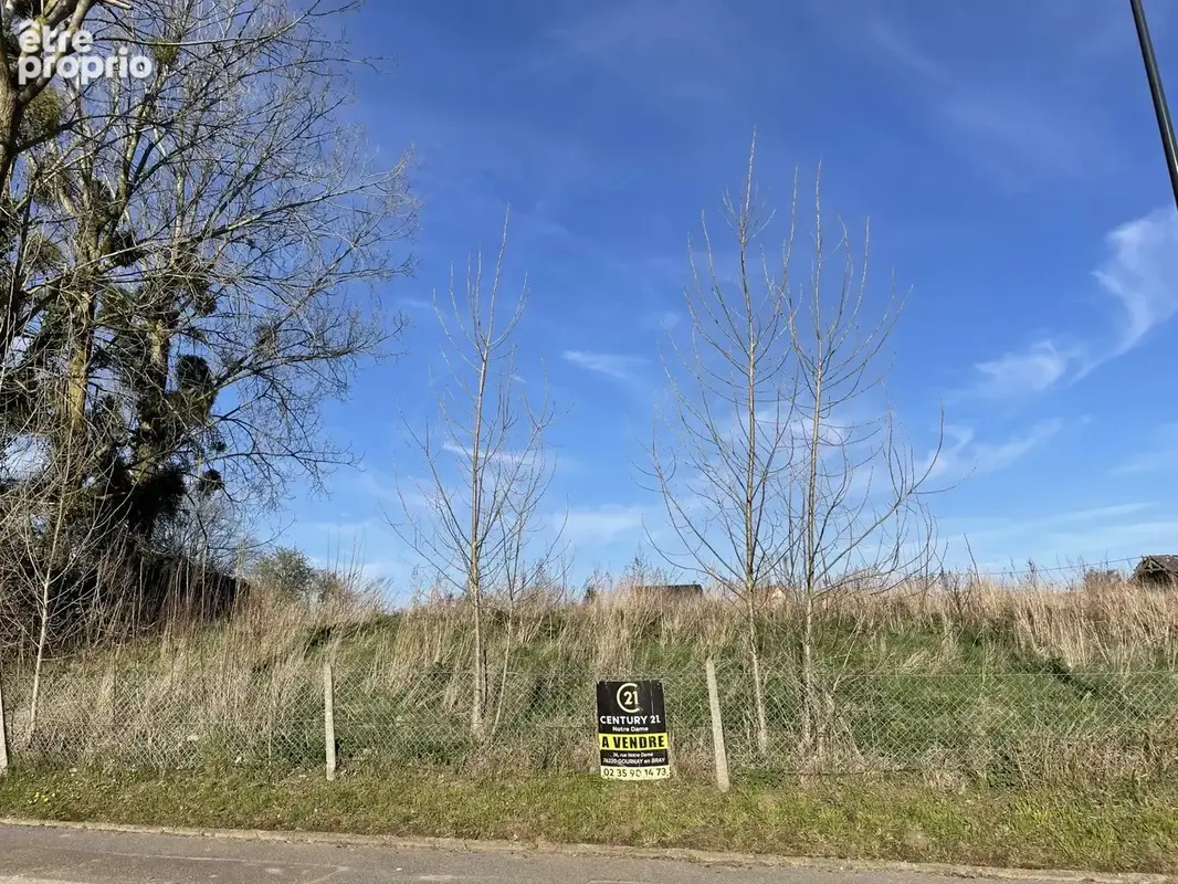 Terrain à FERRIERES-EN-BRAY