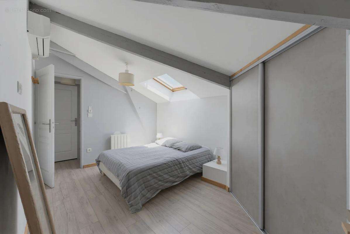 Maison à CENON