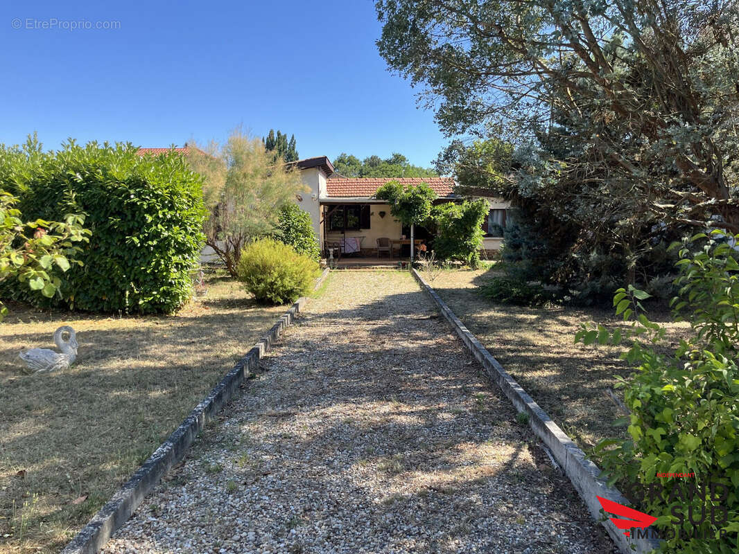 Maison à VILLENAVE-D'ORNON