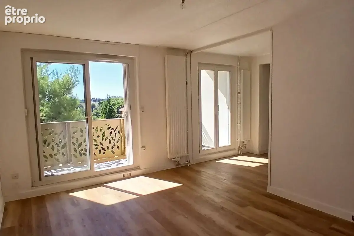 E3032b038l spacieux t3 avec terrasse en 3 eme etage sans ascenseur - photo 2