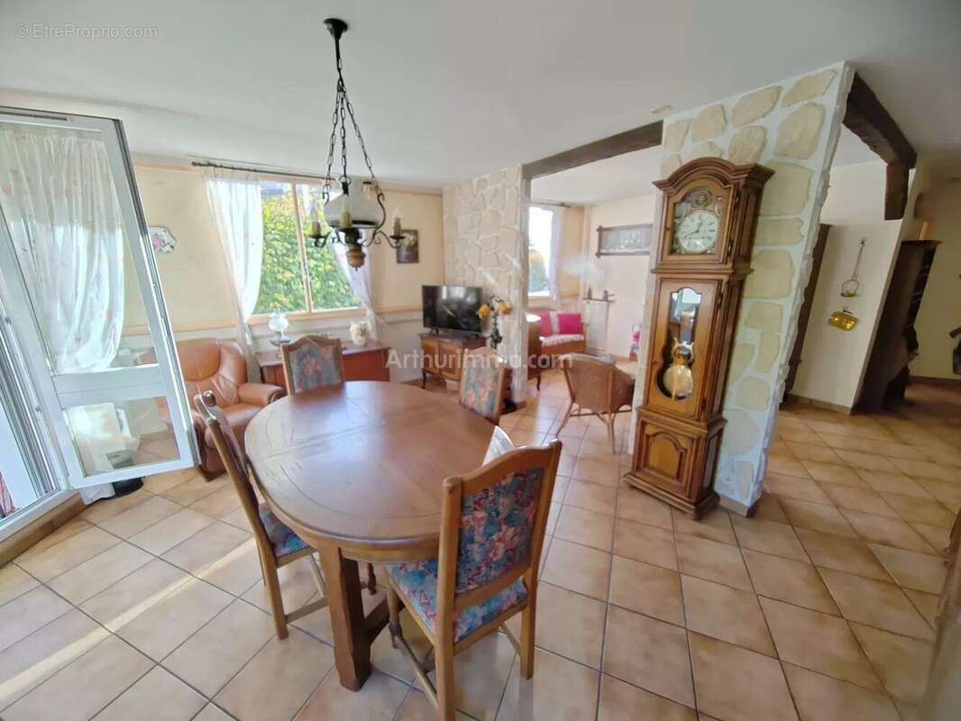 Appartement à CHELLES