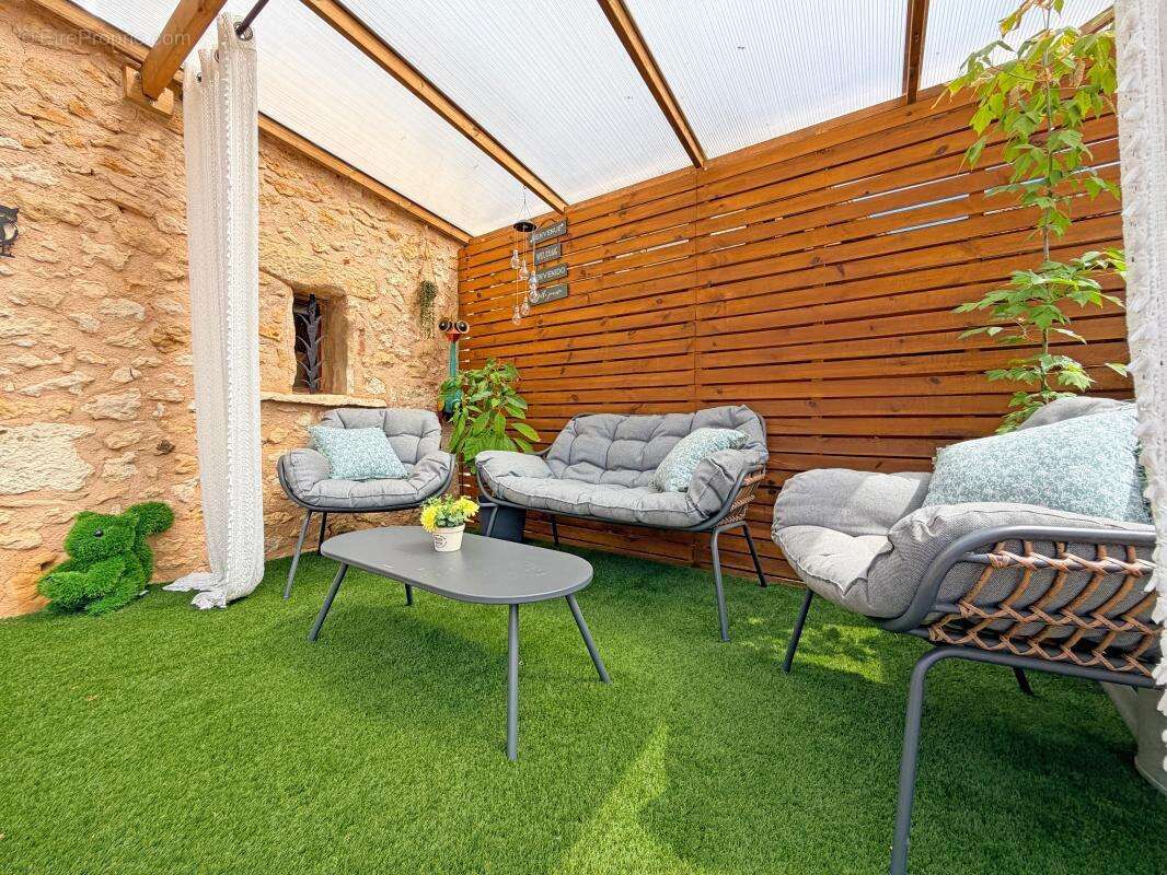 Maison avec gîte et piscine au calme - photo 16