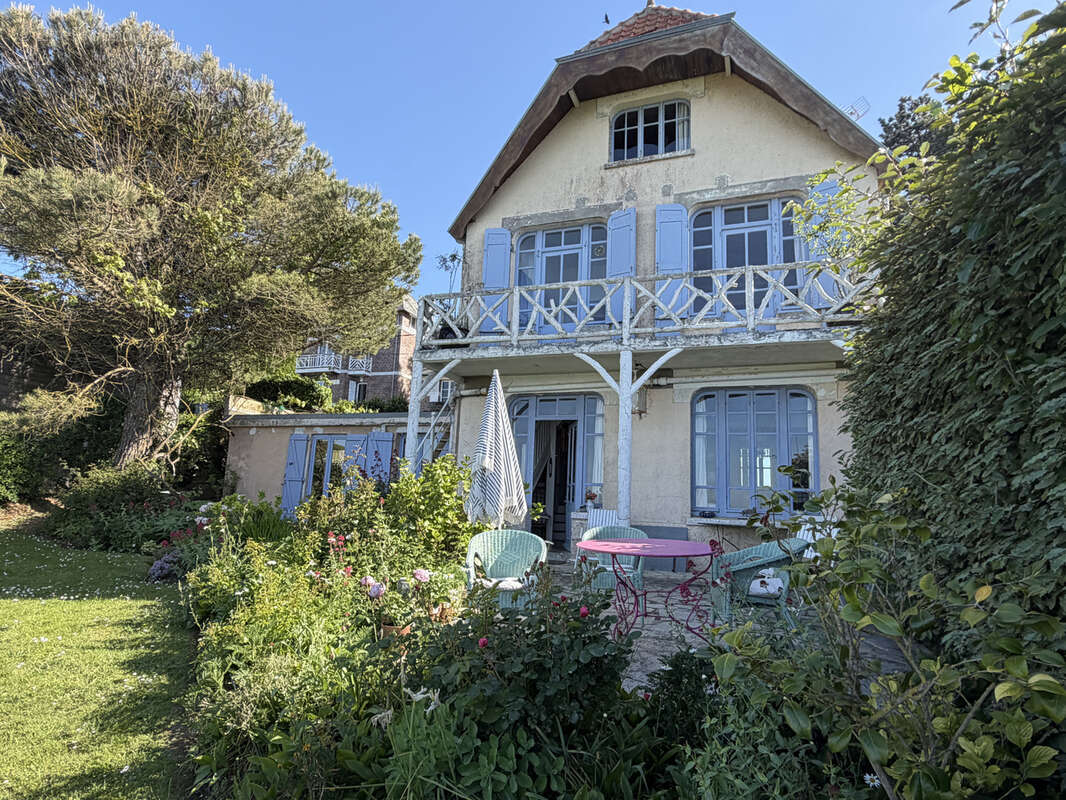 Maison à AULT
