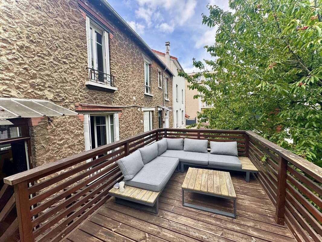 Appartement à SURESNES