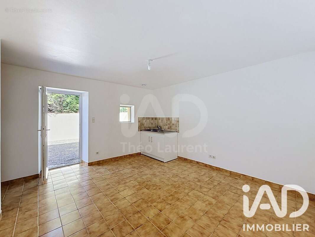 Maison 153 m² à Le Temple-De-Bretagne  - photo 5