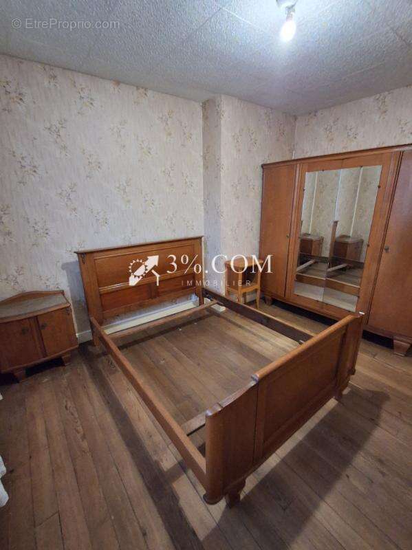 Maison à DOUCHY-LES-MINES