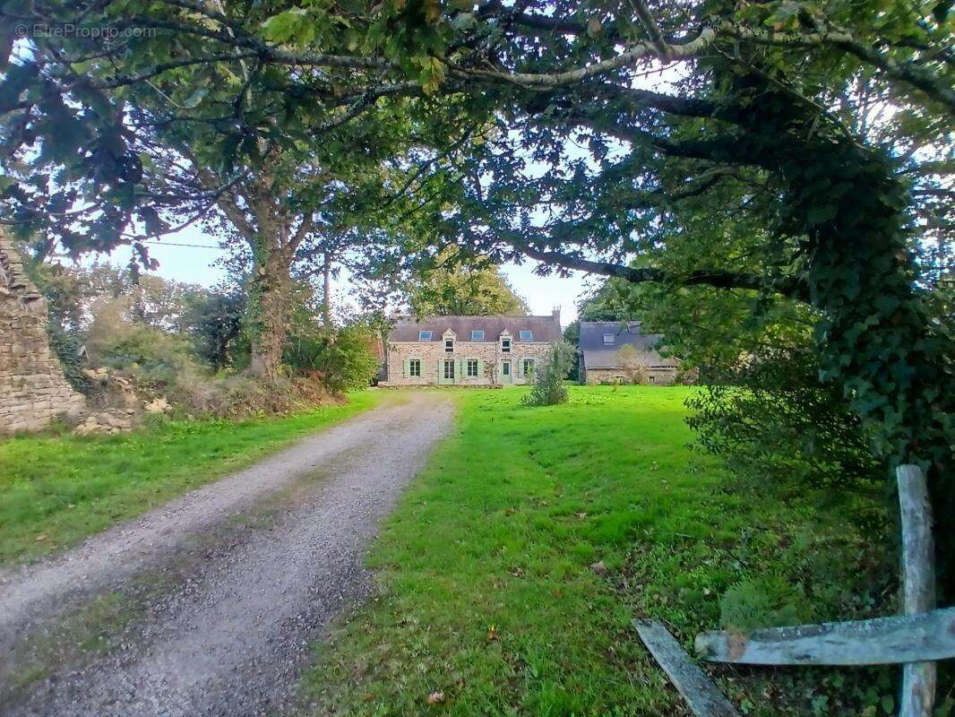Maison à GRAND-CHAMP
