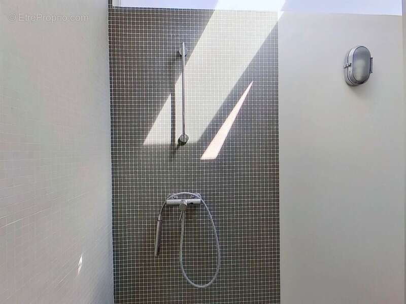 Appartement à SAINT-DENIS