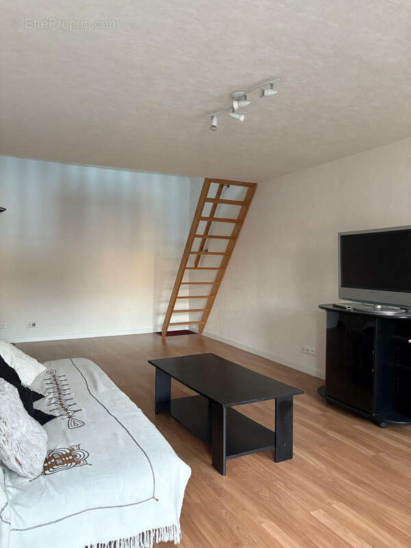 Appartement à OISSEAU