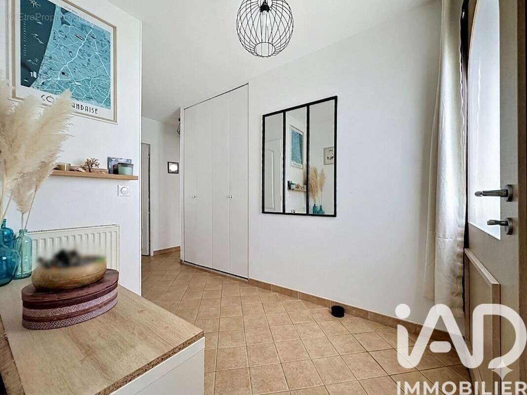 Maison 131 m² à Vieille-Eglise-En-Yvelines  - photo 3