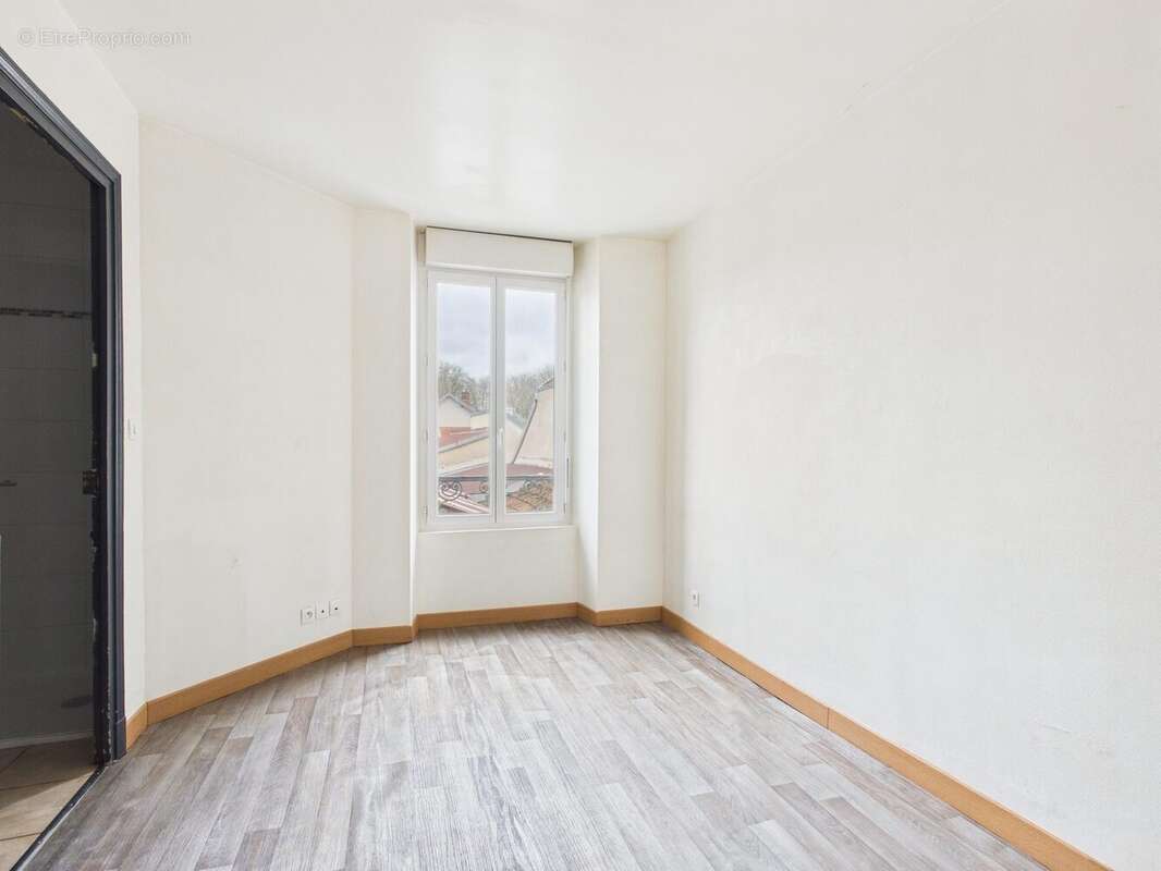 Appartement à ROMILLY-SUR-SEINE