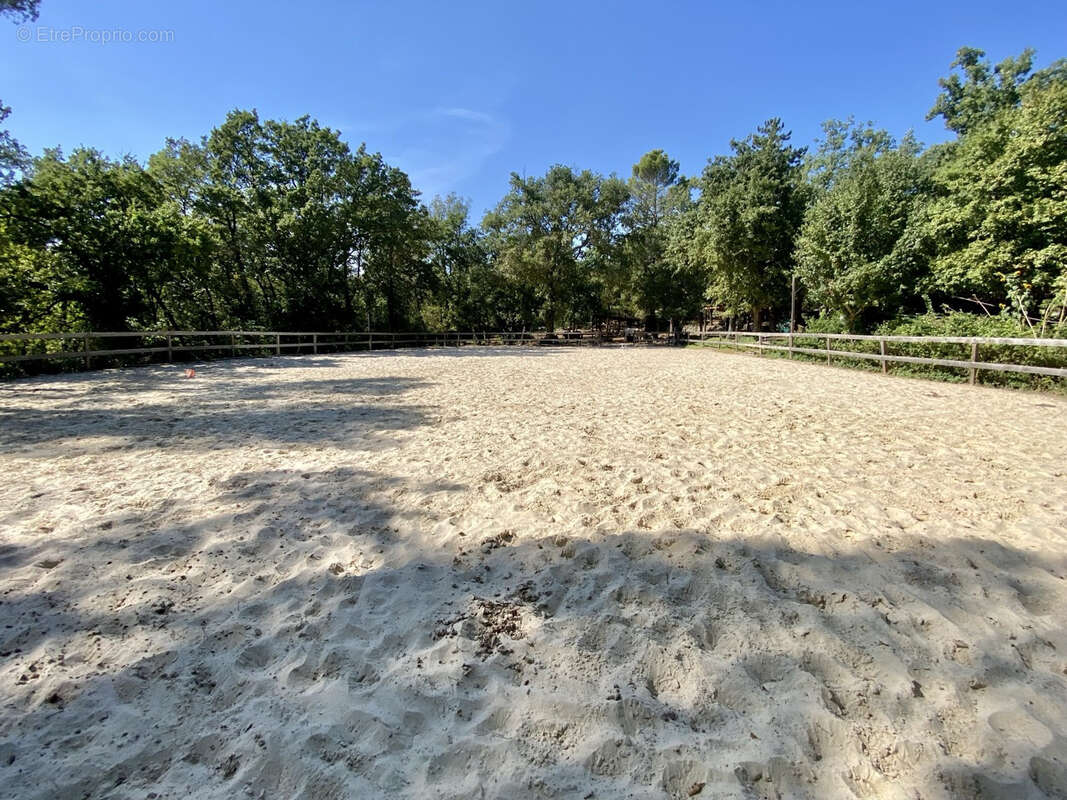 Maison à SAINT-VALLIER-DE-THIEY